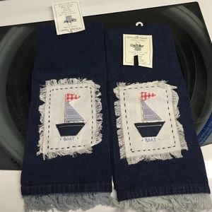 Kitchen towels (2)