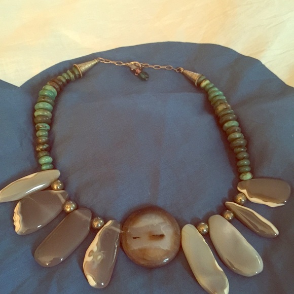Statement necklace