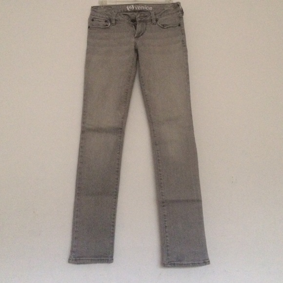 Skinny jeans