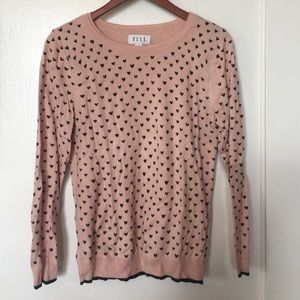 Elle sweater size M