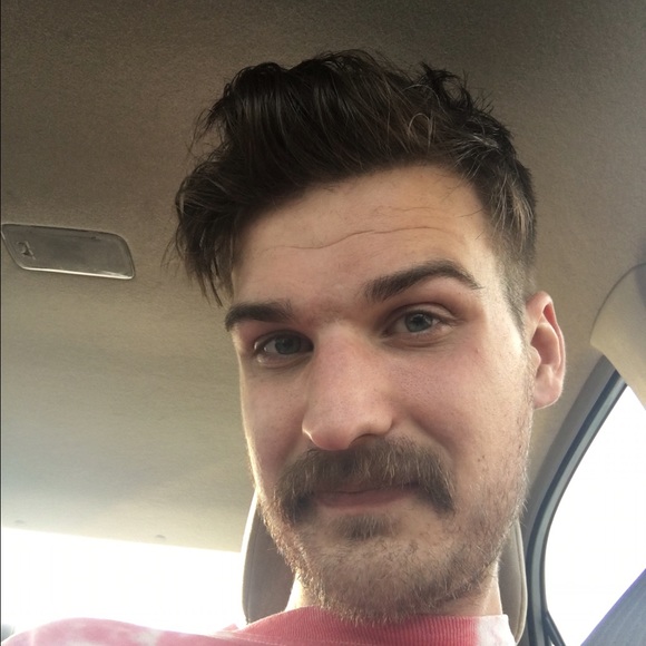 Meet your Posher, Philip