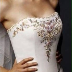 Dresses - Two piece A-line Wedding Dress Size 8 Dresses - Two piece A-line Wedding Dress Size 8