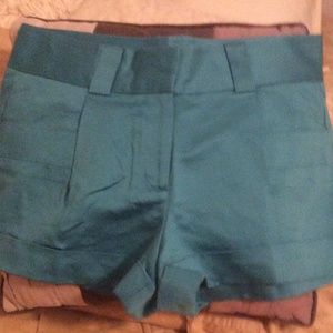 French Connection sz 6 shorts