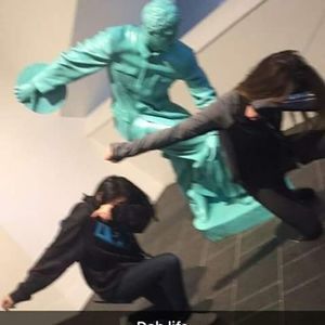 Meet your Posher, Dana