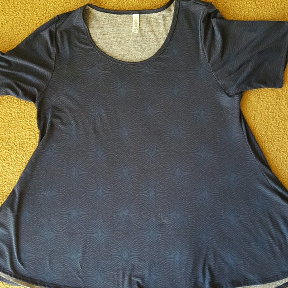 Lularoe 2XL Perfect T