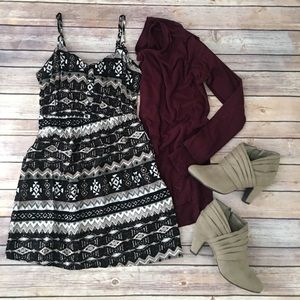 LIKE NEW Aztec Print Dress