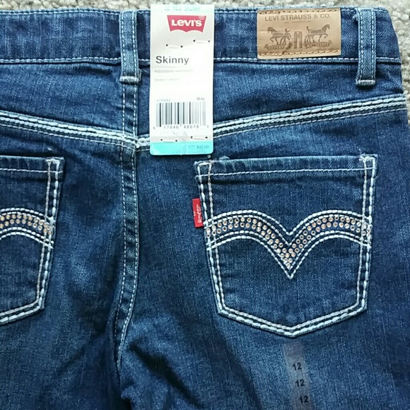 Only 1 Size 12 Left Girls Levi's Skinny Jeans - Picture 3 of 4