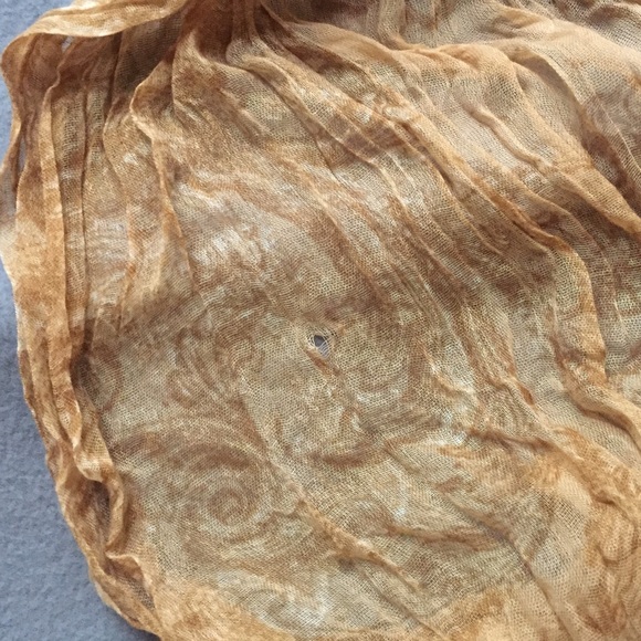 Scarf - Picture 4 of 4