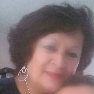 Meet your Posher, Pilar