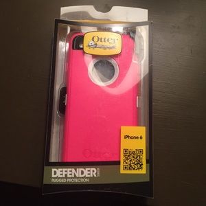 Otter box defender iPhone 6