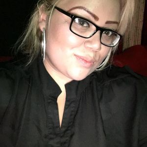 Meet your Posher, Rosa