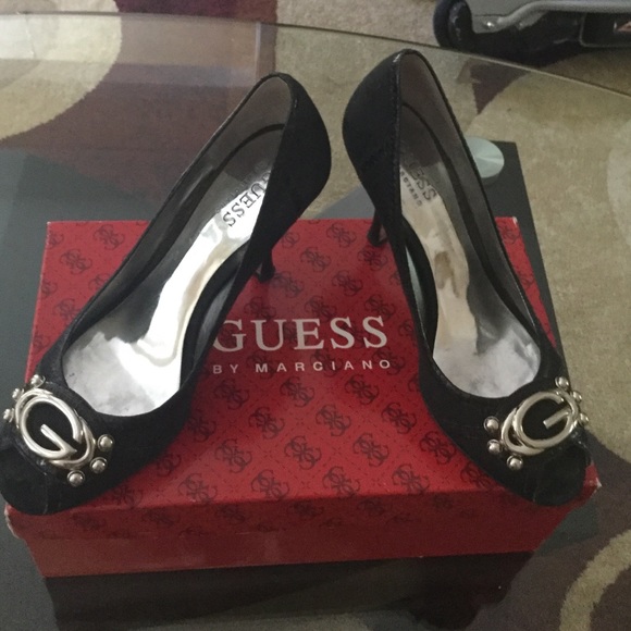 GUESS black heels