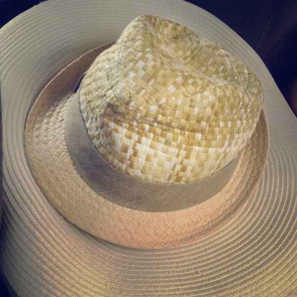 Women's hat