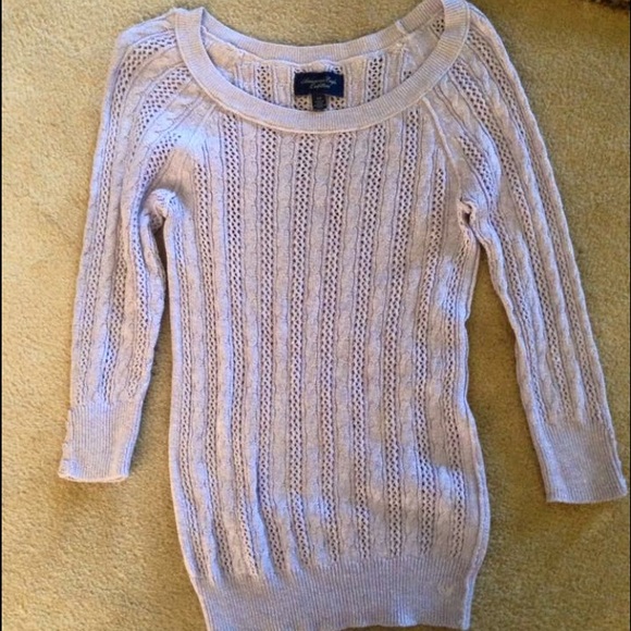 American Eagle sweater