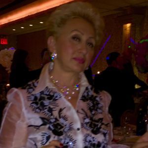 Meet your Posher, Asya