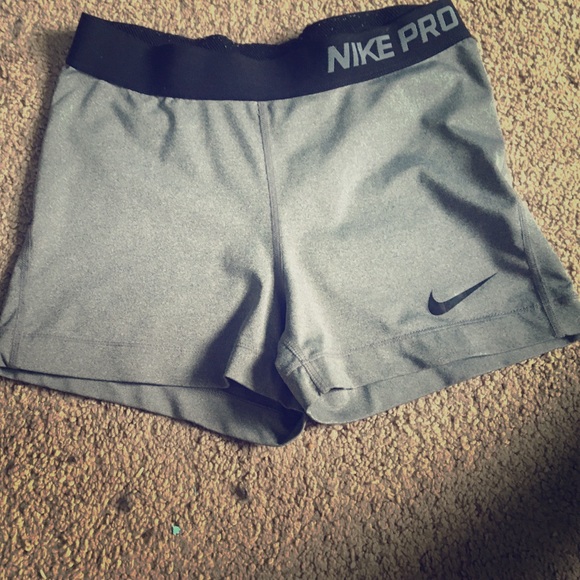 Nike spandex