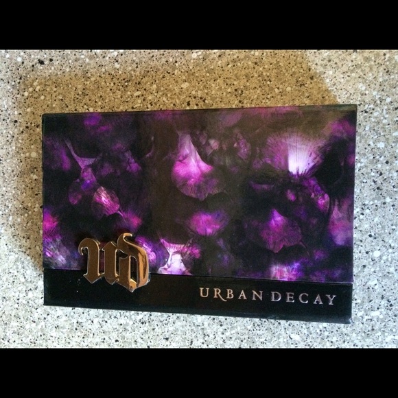 Urban Decay Shadowbox Eyeshadow Pallet