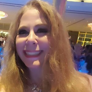 Meet your Posher, Stacey