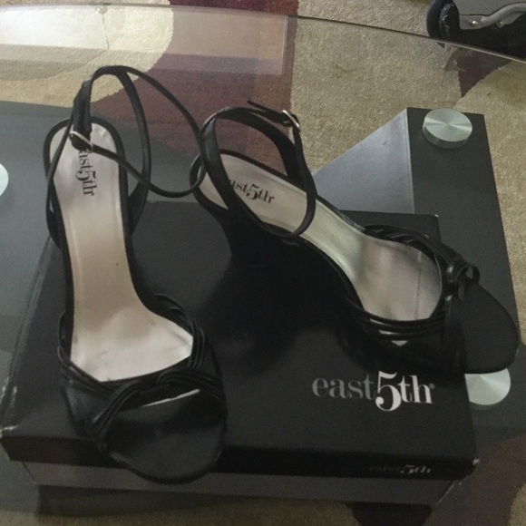 east 5th black wedges