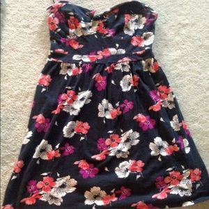 American Eagle summer dress, strapless