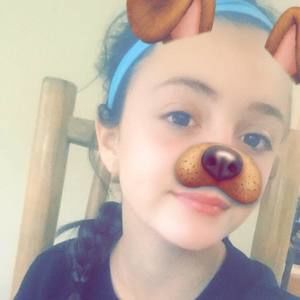 Meet your Posher, Elena