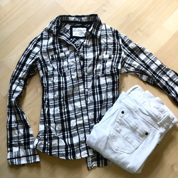 *BOGO Item* Sparkle & Plaid Top