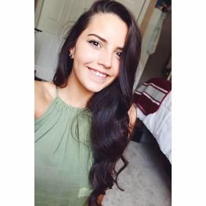 Meet your Posher, Brianna