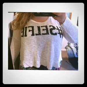 Oversized #selfie sweater