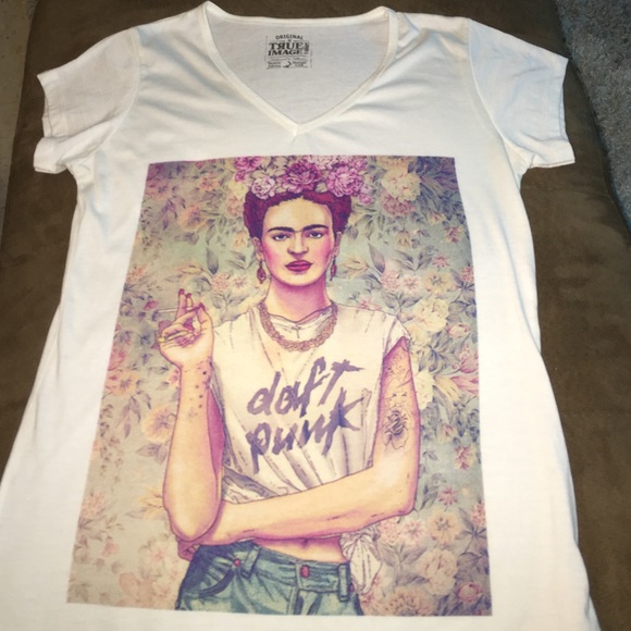 Steve Madden Tops - Graphic t shirt