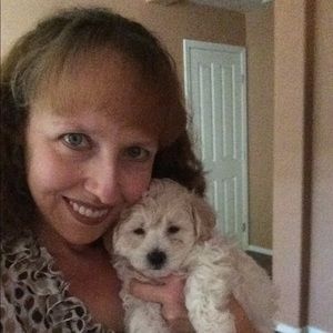 Meet your Posher, Vicky