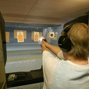 Meet your Posher, Diana