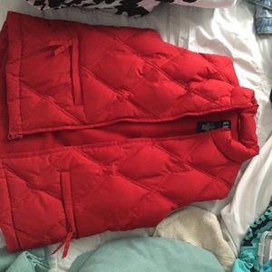 Size XS Gap zip up vest