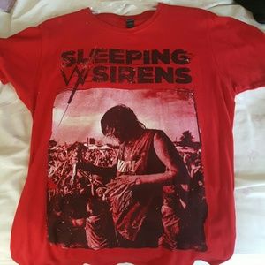 Red Sleeping With Sirens Tee w/ Kellin and crowd