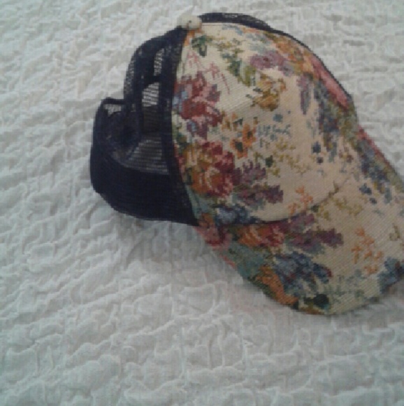 Cap