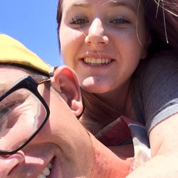 Meet your Posher, Robin