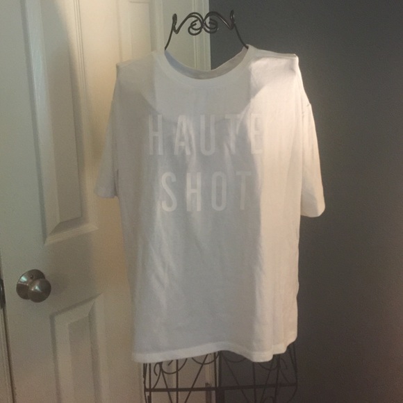 Old navy tee