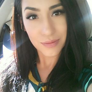 Meet your Posher, Vanessa