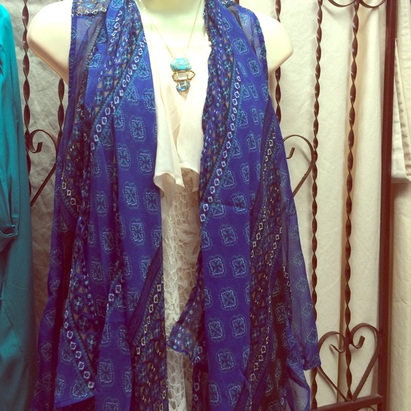 Chiffon vest