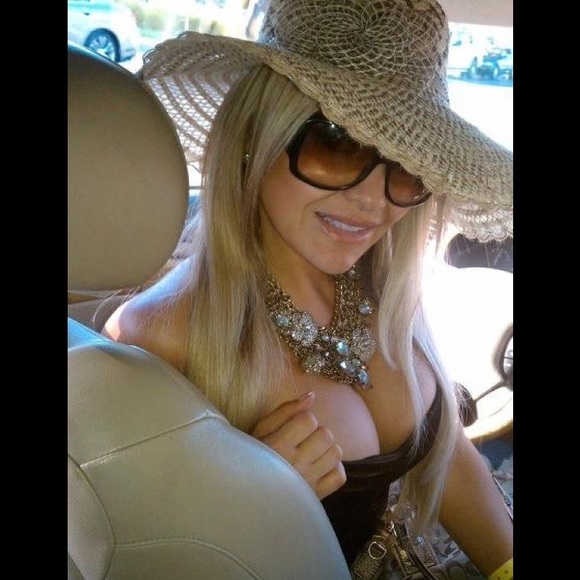 Meet your Posher, Myhrt - Picture 2 of 2