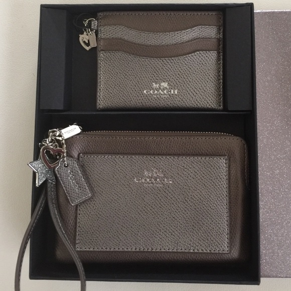 Coach Wristlet and Card case - Picture 2 of 2