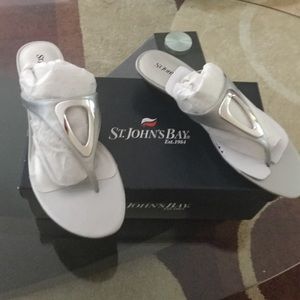 BRAND NEW st.johns bay sandel wedge