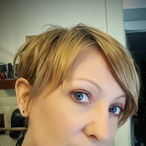 Meet your Posher, Tiffany
