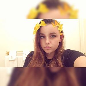 Meet your Posher, Brooke