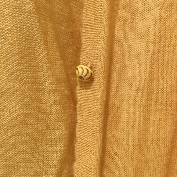 Shrug - Picture 2 of 4
