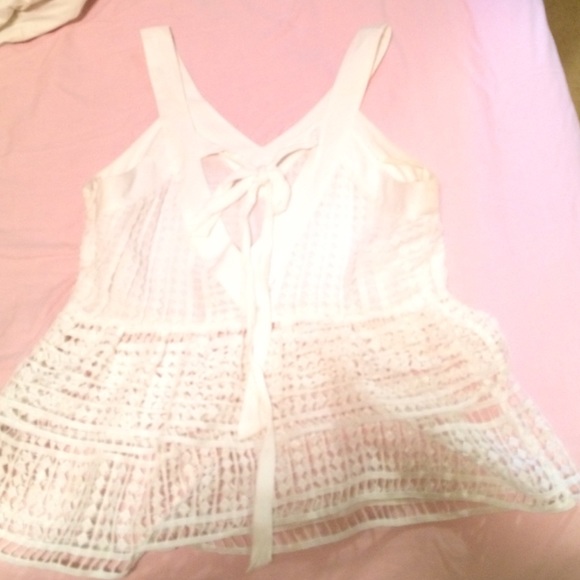 J.O.A. Tie back tank - Picture 2 of 4