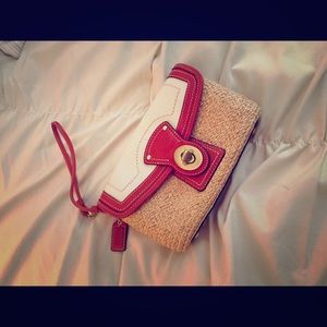 Authentic - Coach Summer Straw Clutch