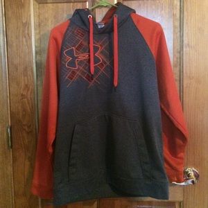 Under Armor Sweatshirt