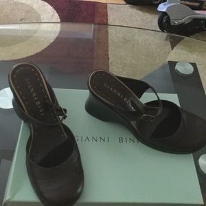 Gianni Bini wedge