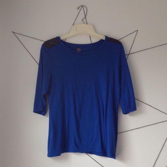 blue tee with leather accents