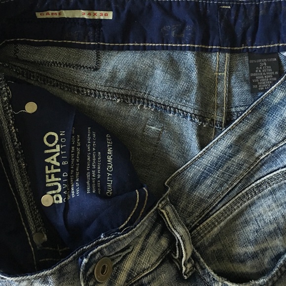 Buffalo distressed jeans - Picture 3 of 4